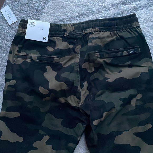 NWT- Aeropostale Camouflage Jogger with Stretch - Picture 7 of 7